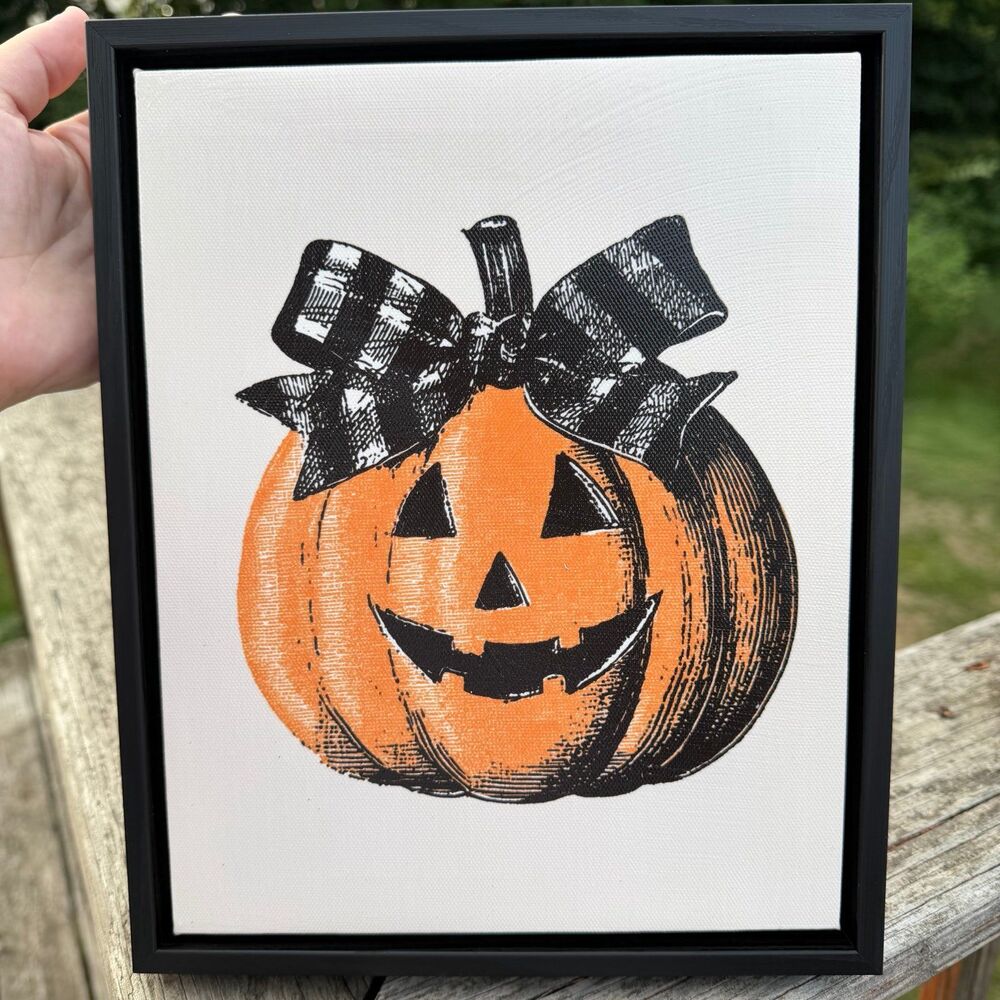 NEW Williamson Home Halloween Jack-o-lantern Girl Pumpkin Checkered Bow Wall Art